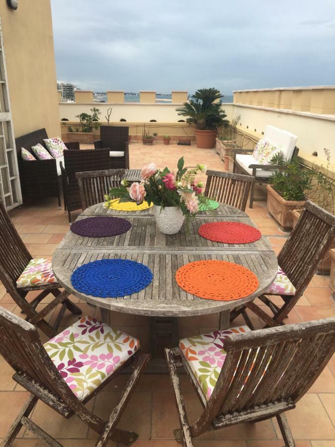 Appartement Stanza Con Vista Mare à Bari Extérieur photo